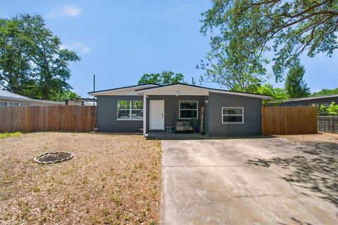 Photo of 7772 90th Way, Seminole, FL 33777 (MLS # TB8502270)