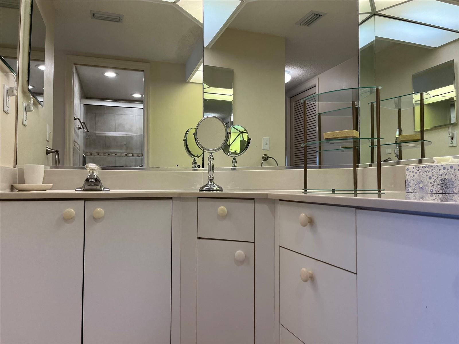 EDGEWATER POINTE AT PERICO BAY CLUB - Residential Lease