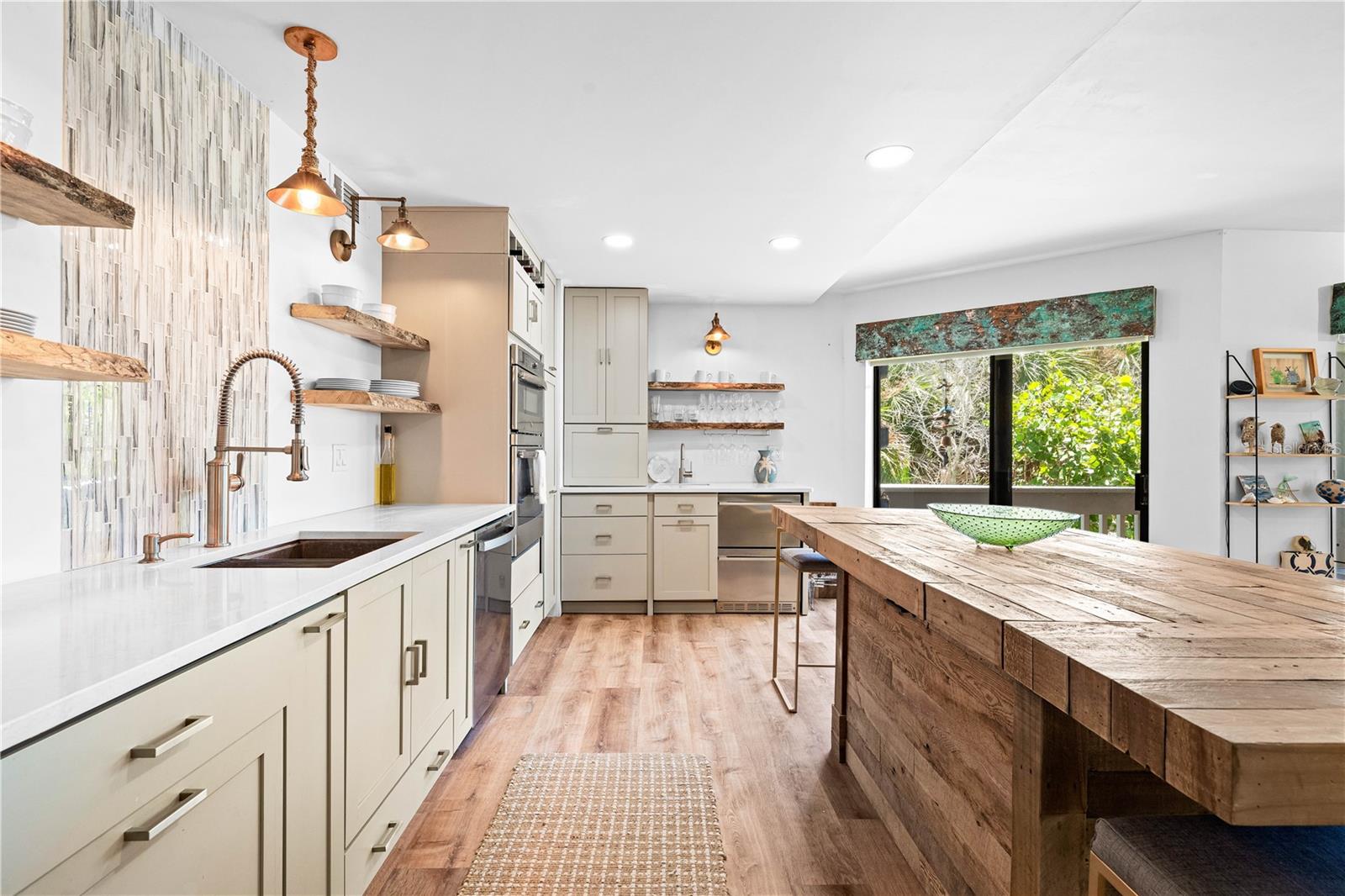 PLACE 450 - Residential