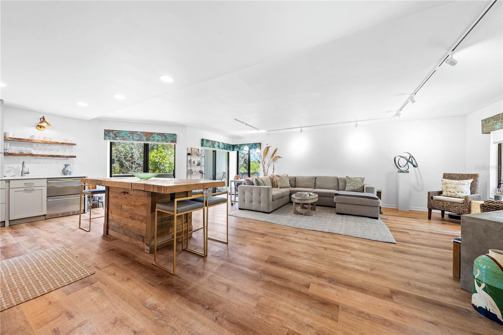 PLACE 450 - Residential