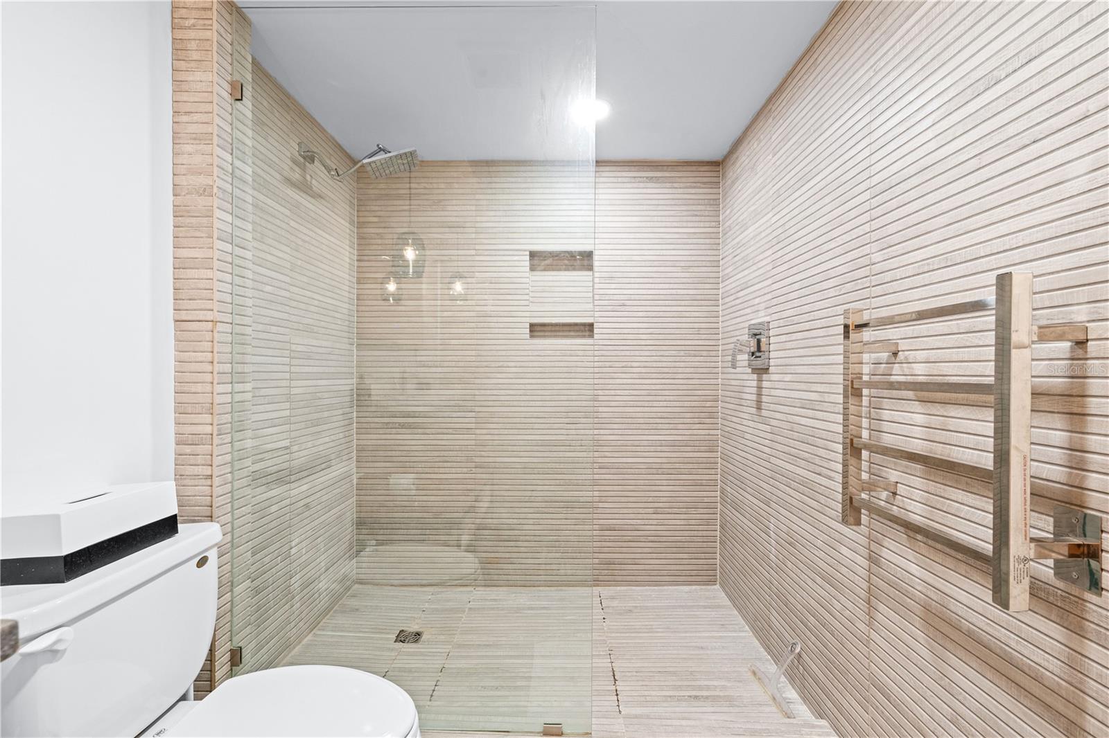 PLACE 450 - Residential