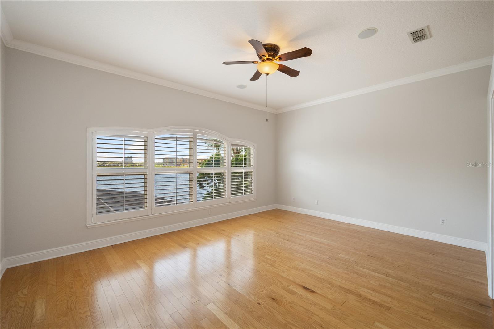 MIRABELLA AT VIZCAYA PHASE THREE - Residential