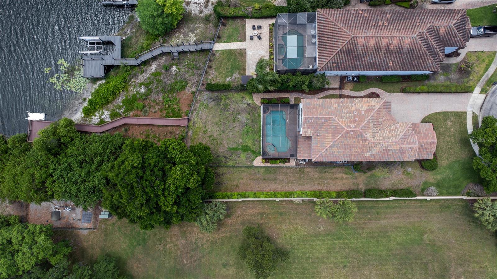 MIRABELLA AT VIZCAYA PHASE THREE - Residential