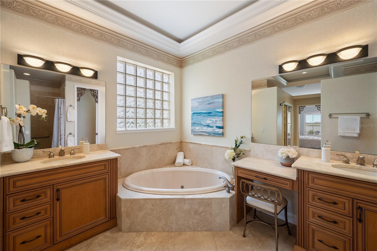 MIRABELLA AT VIZCAYA PHASE THREE - Residential