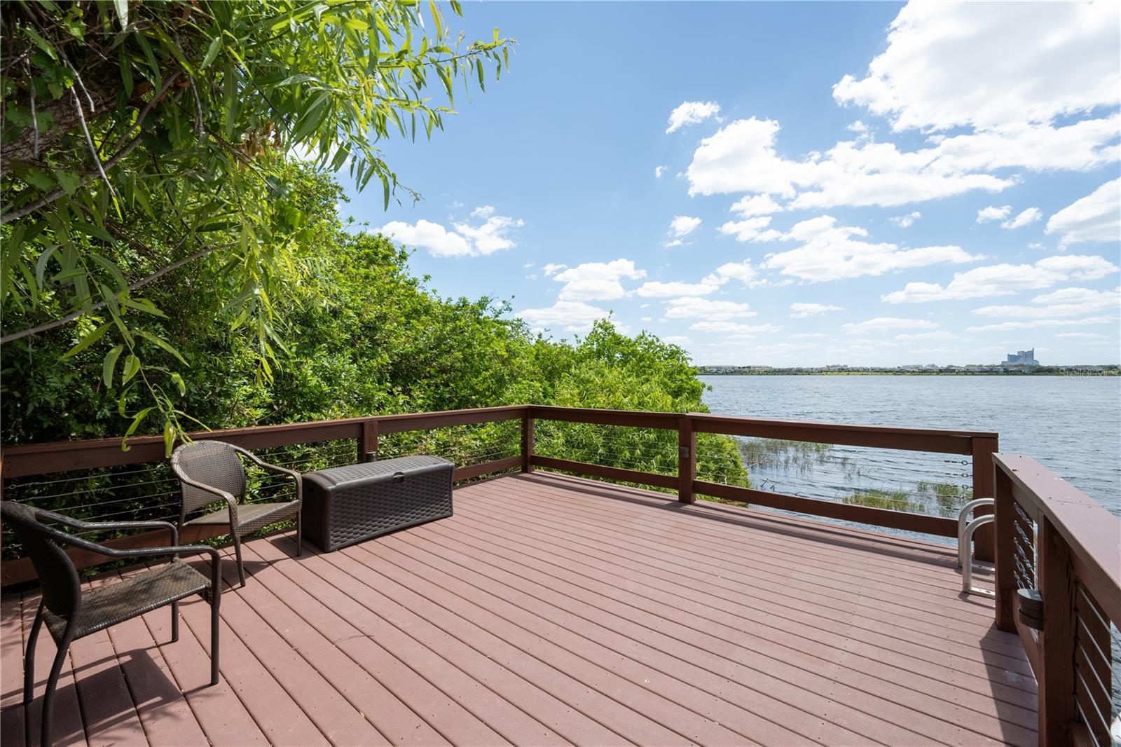 MIRABELLA AT VIZCAYA PHASE THREE - Residential