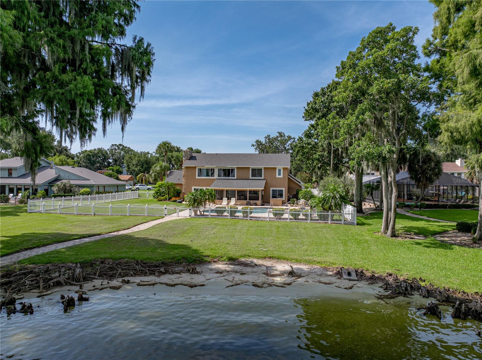 CYPRESS POINT - Residential
