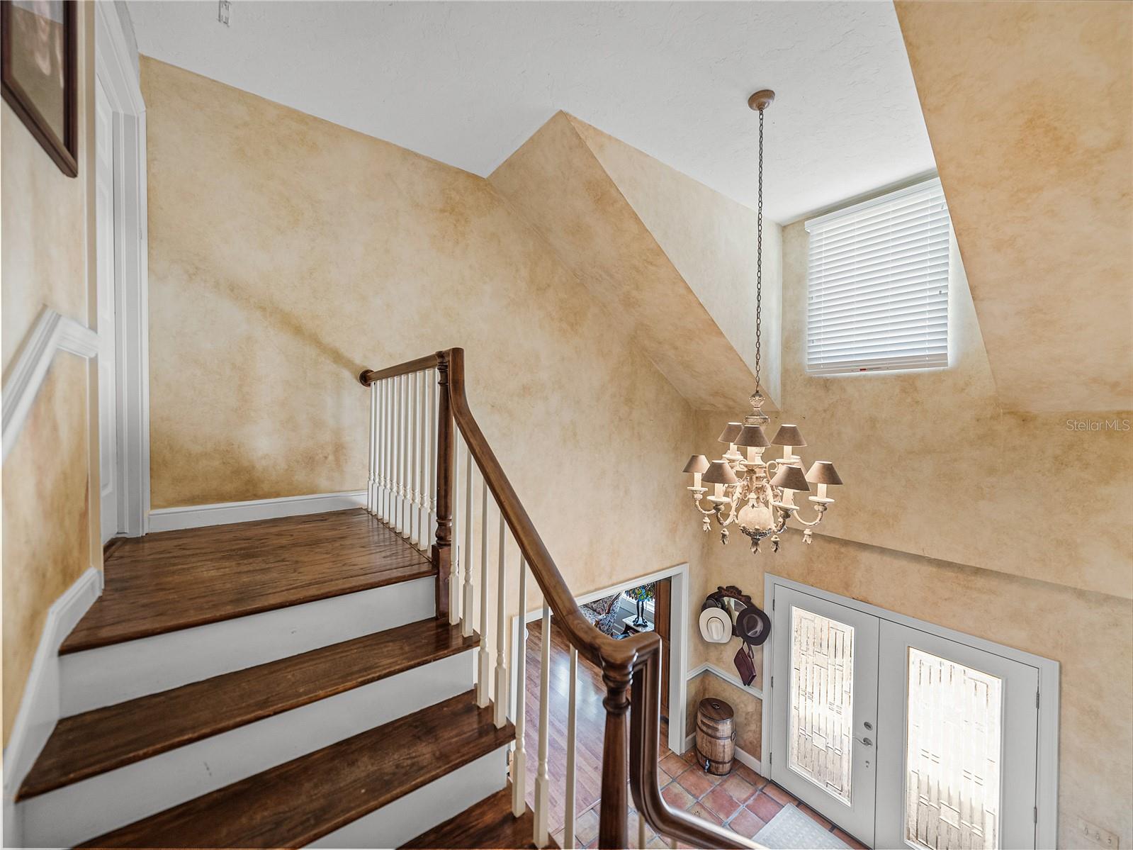 CYPRESS POINT - Residential