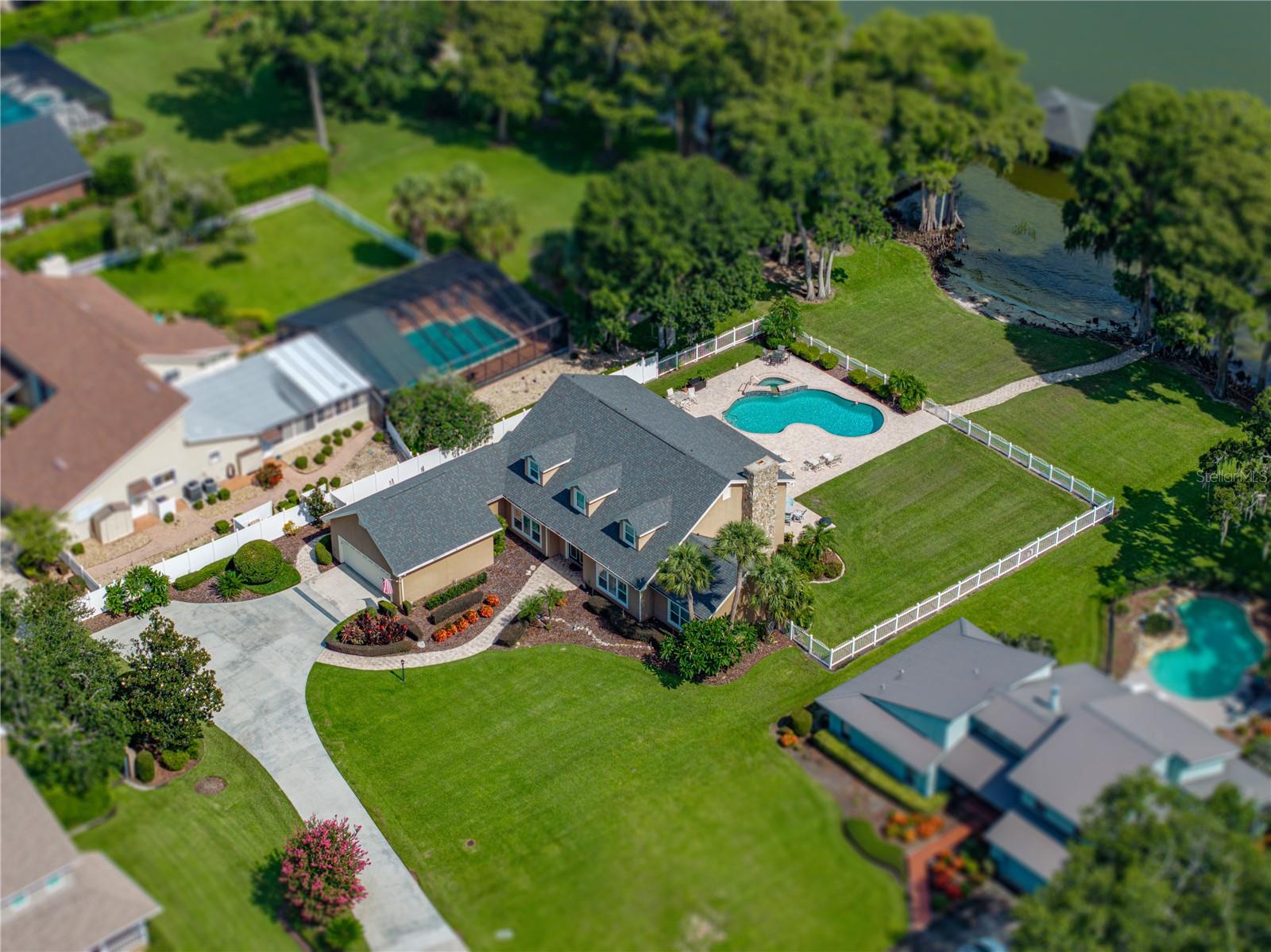 CYPRESS POINT - Residential