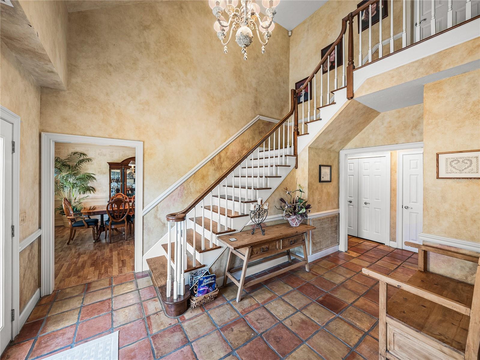 CYPRESS POINT - Residential