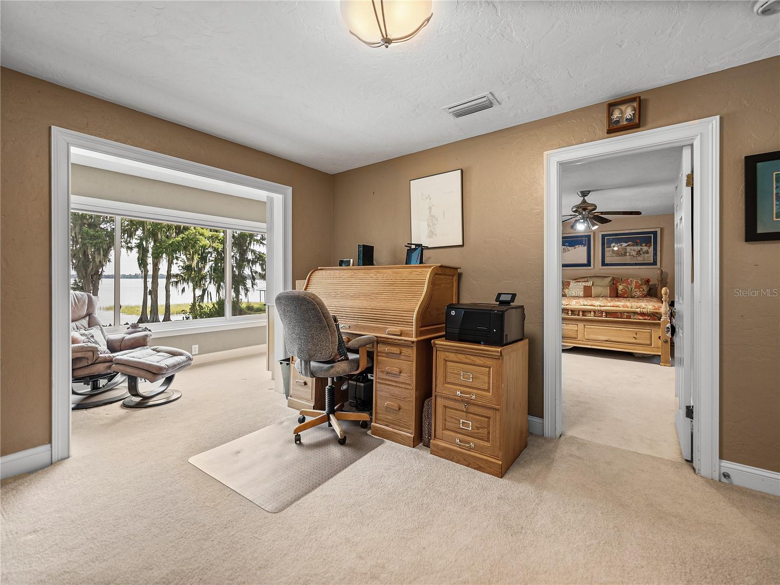 CYPRESS POINT - Residential