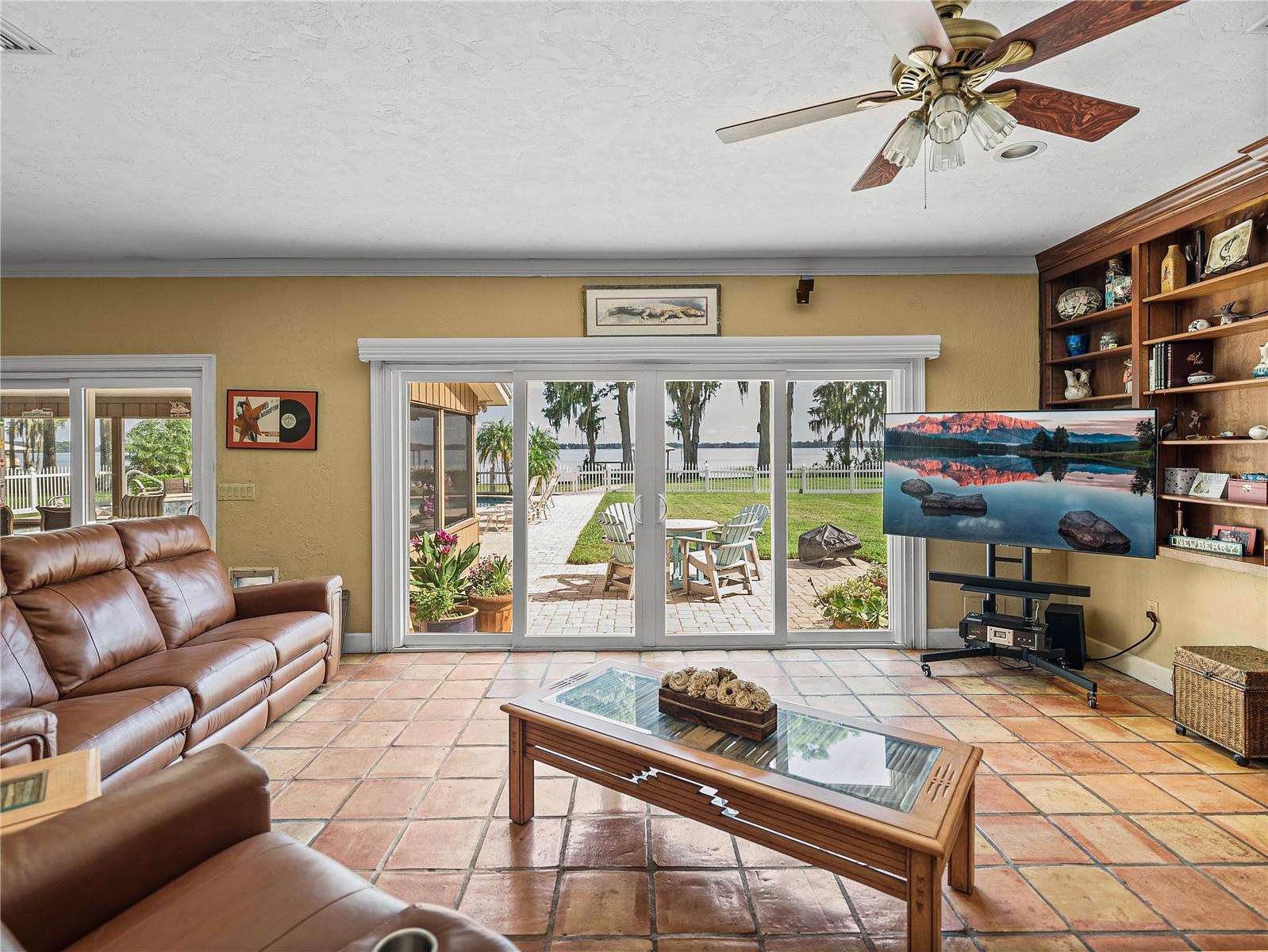 CYPRESS POINT - Residential
