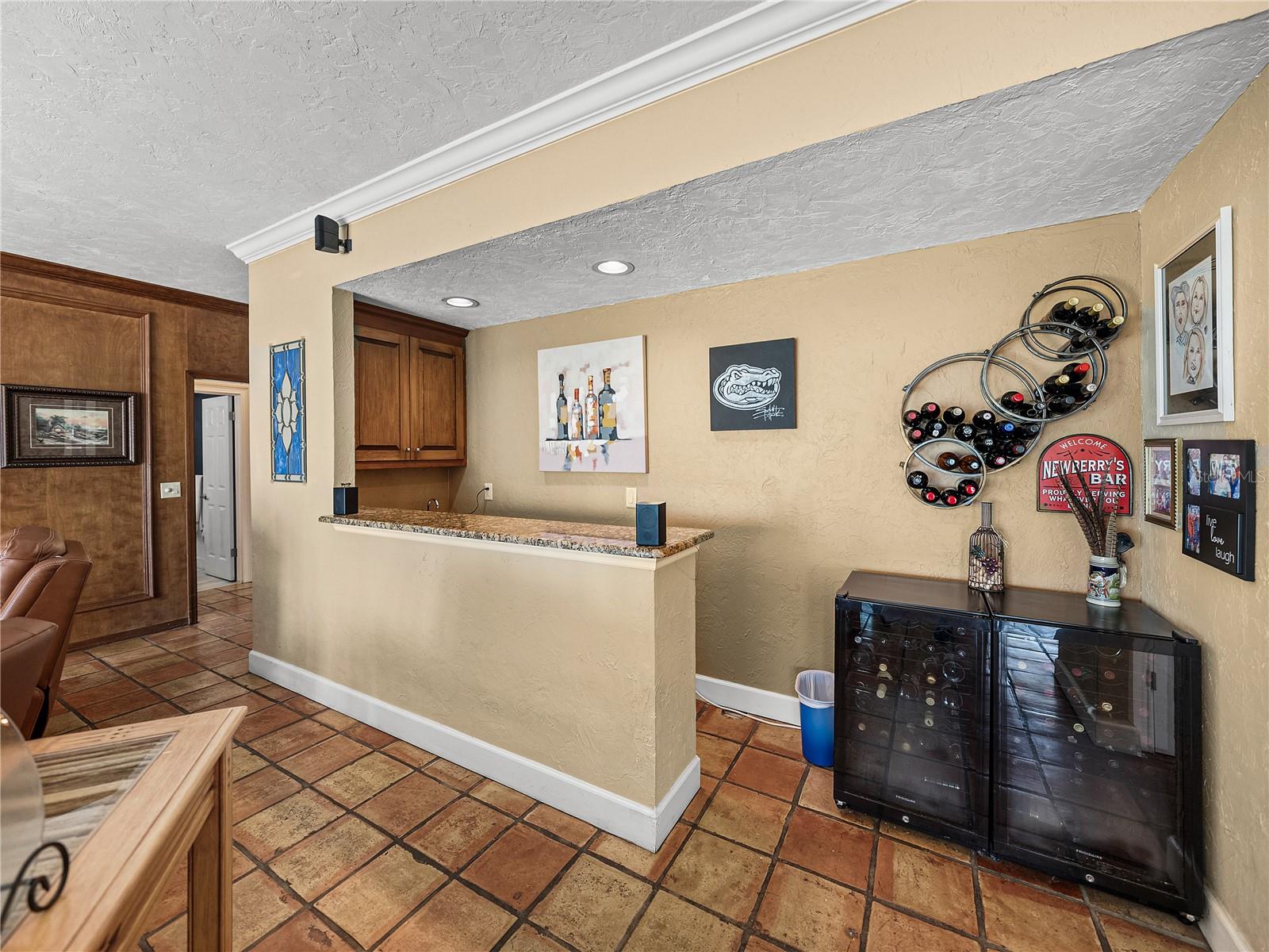 CYPRESS POINT - Residential