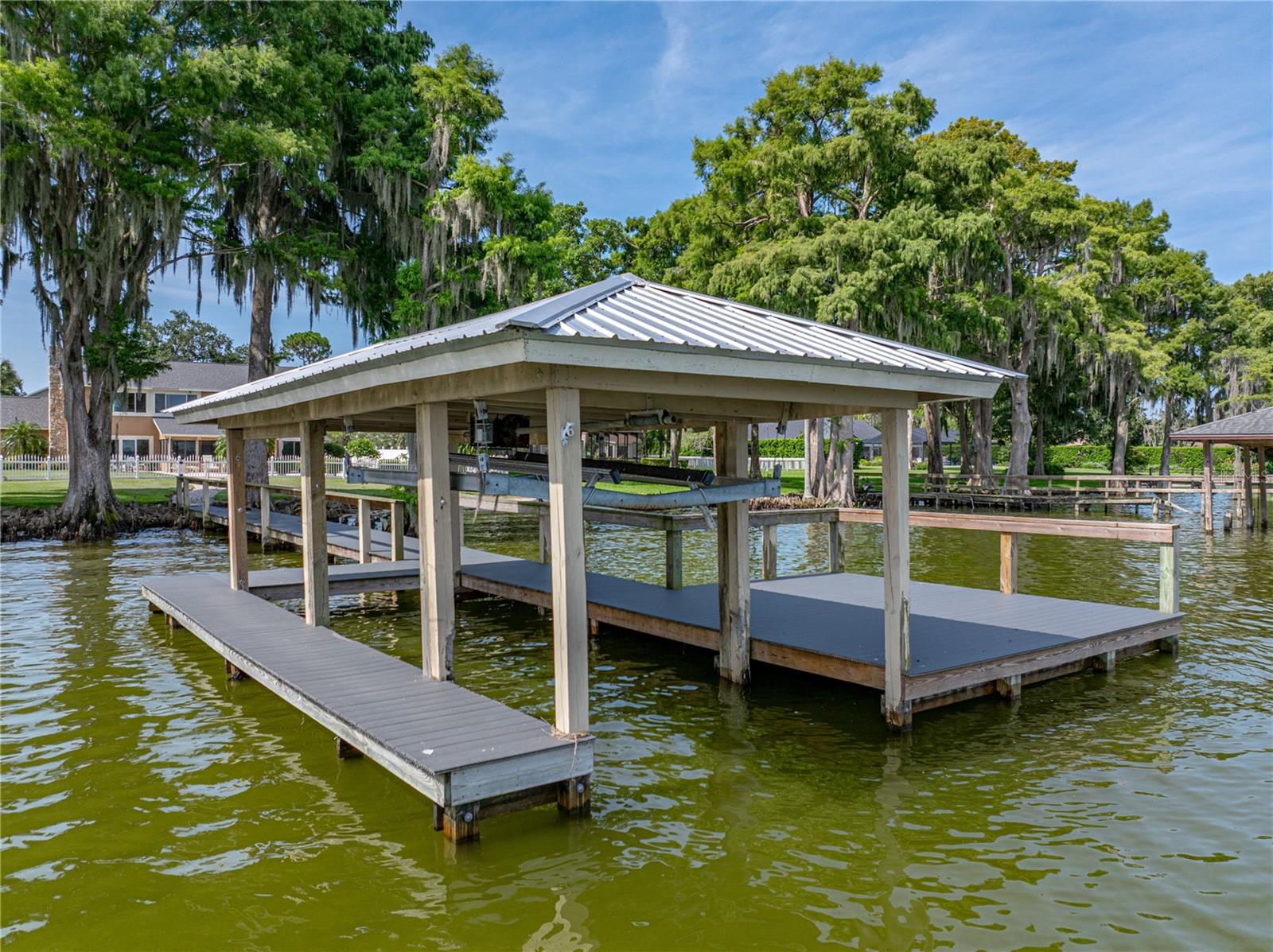 CYPRESS POINT - Residential