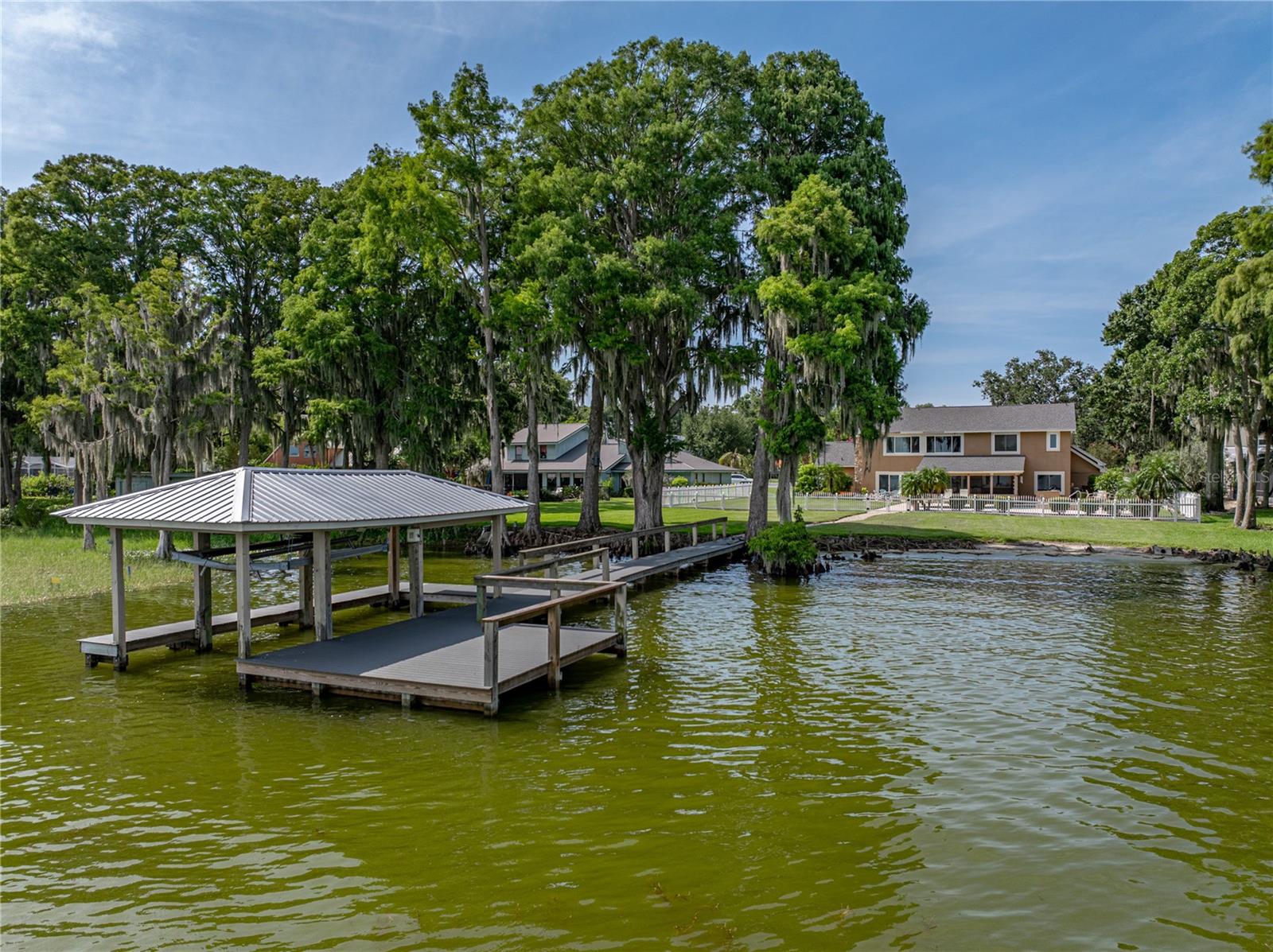 CYPRESS POINT - Residential