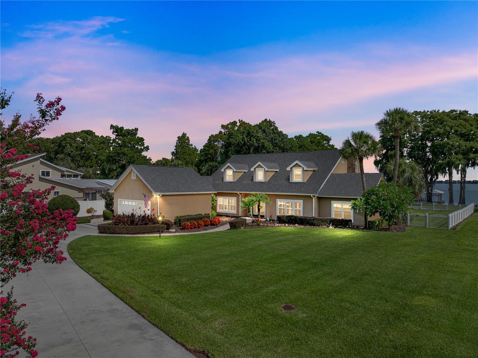 CYPRESS POINT - Residential