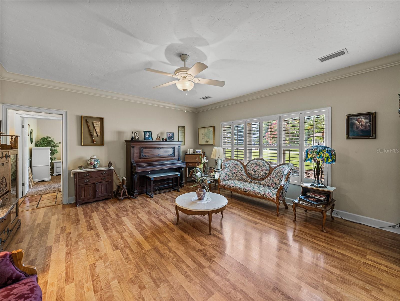 CYPRESS POINT - Residential