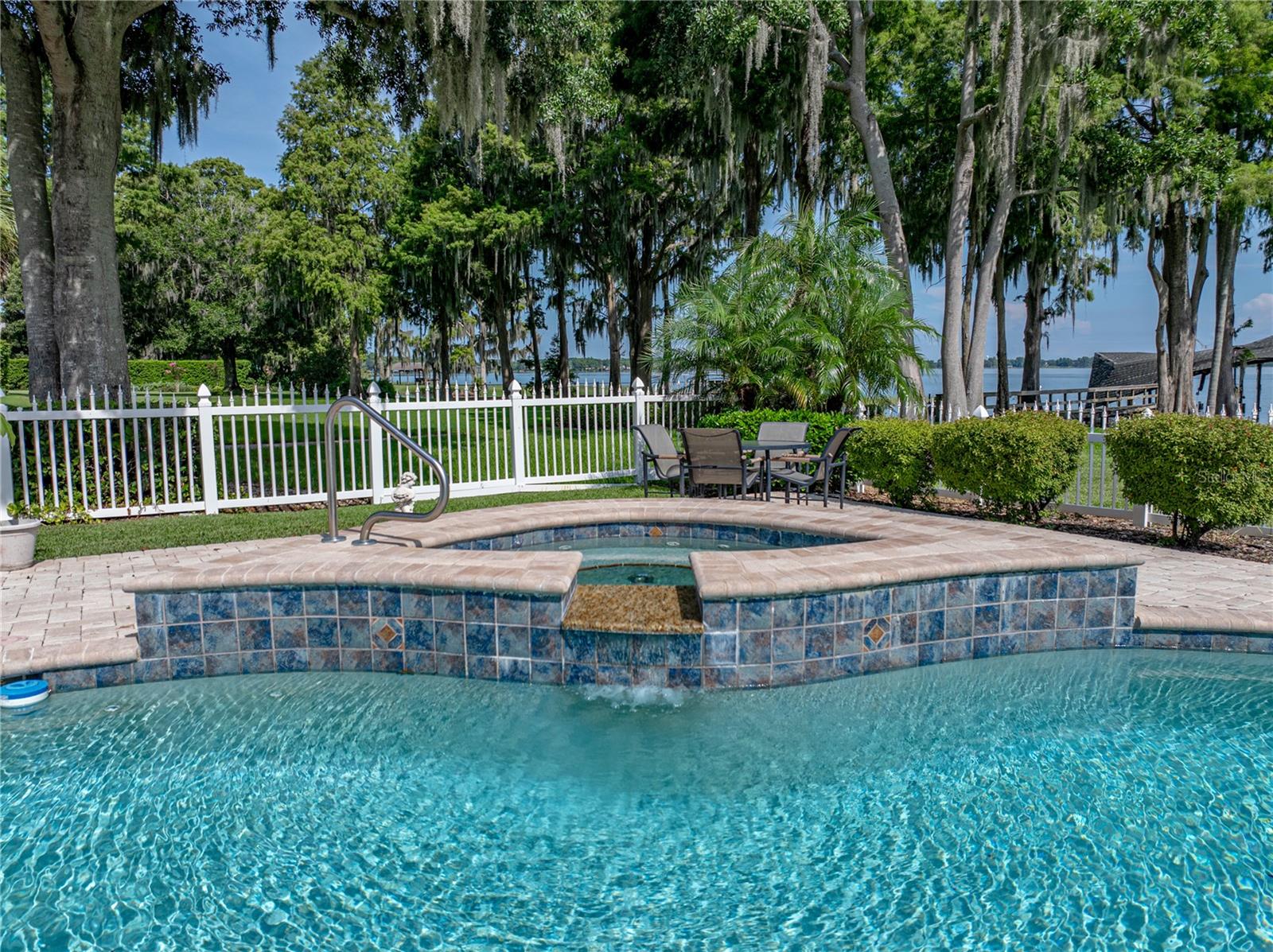 CYPRESS POINT - Residential