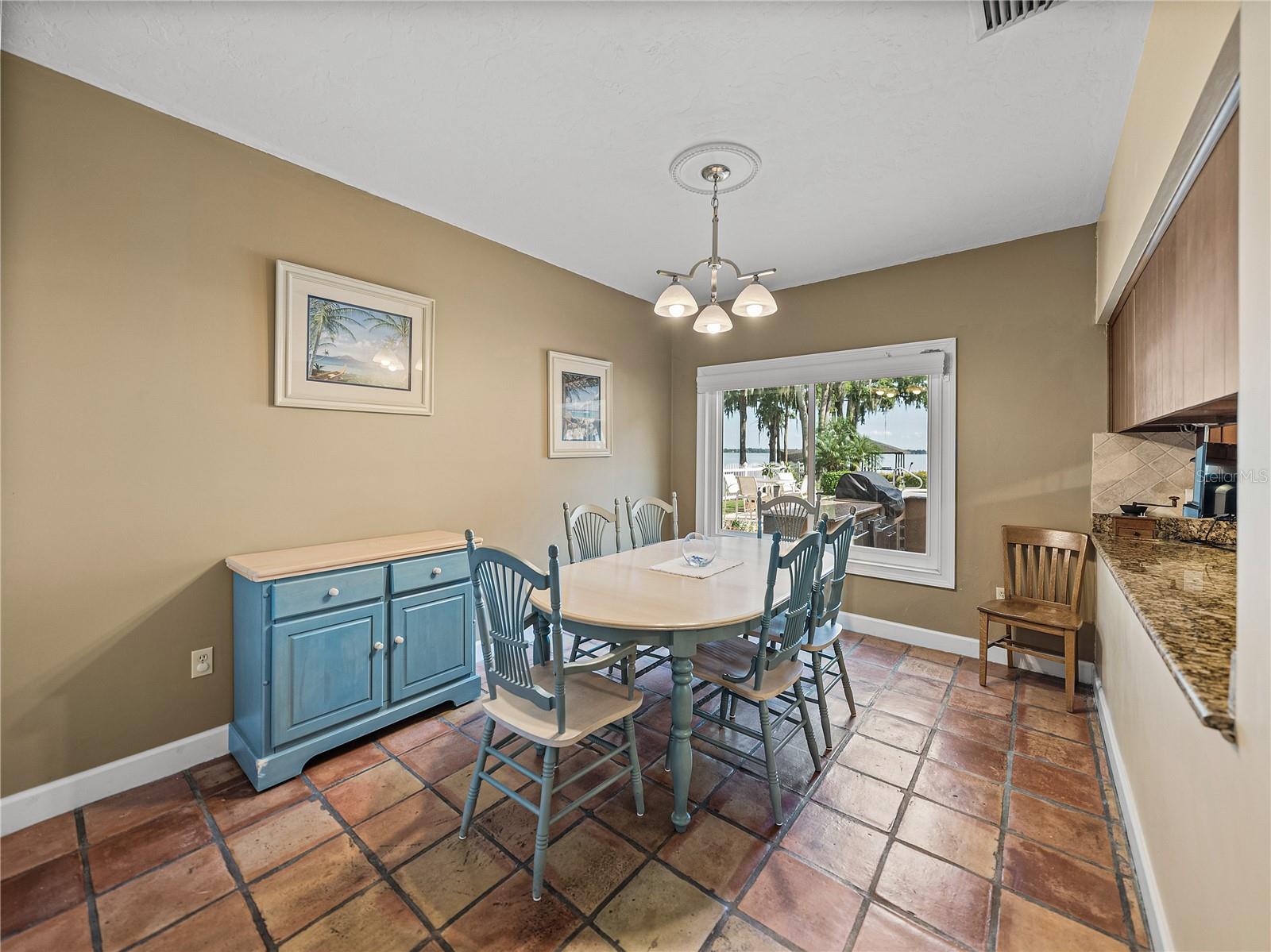 CYPRESS POINT - Residential