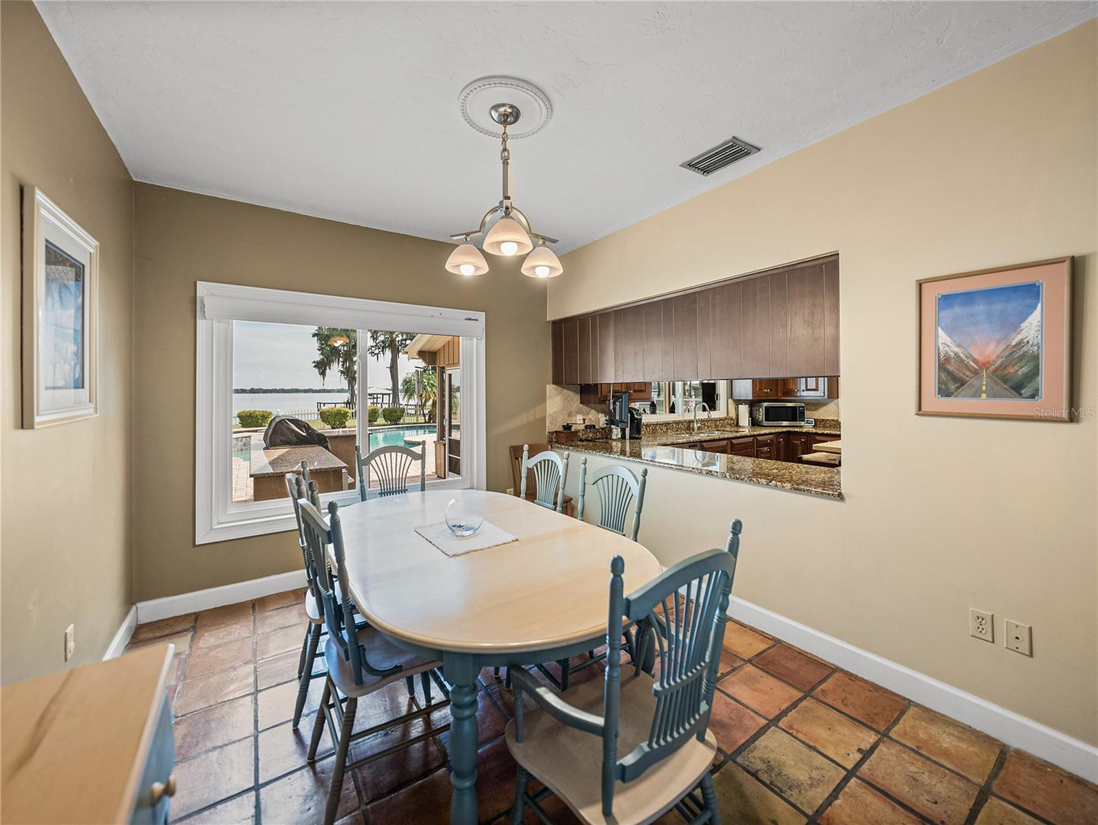 CYPRESS POINT - Residential