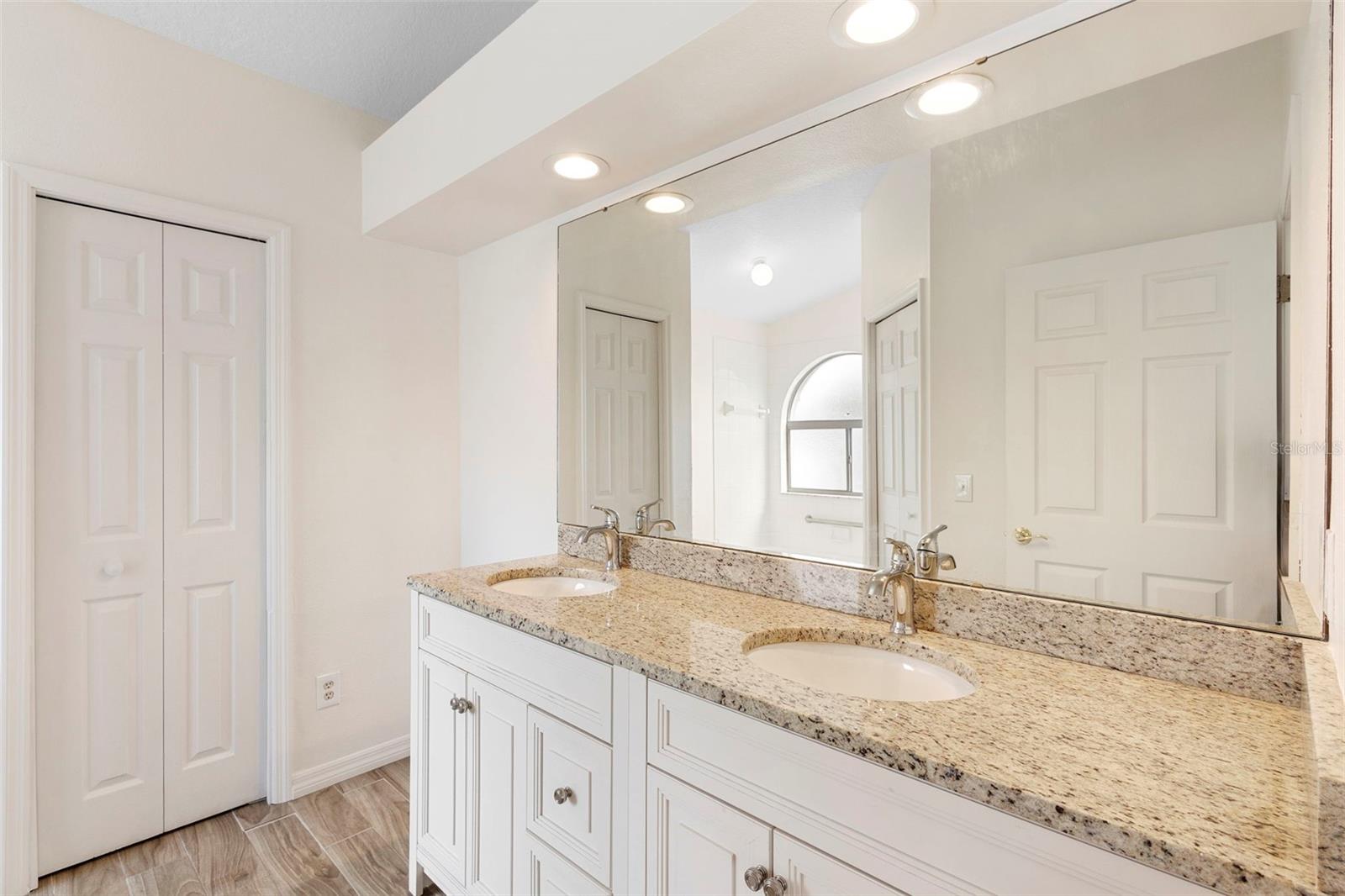 DELTONA LAKES UNIT 66 - Residential