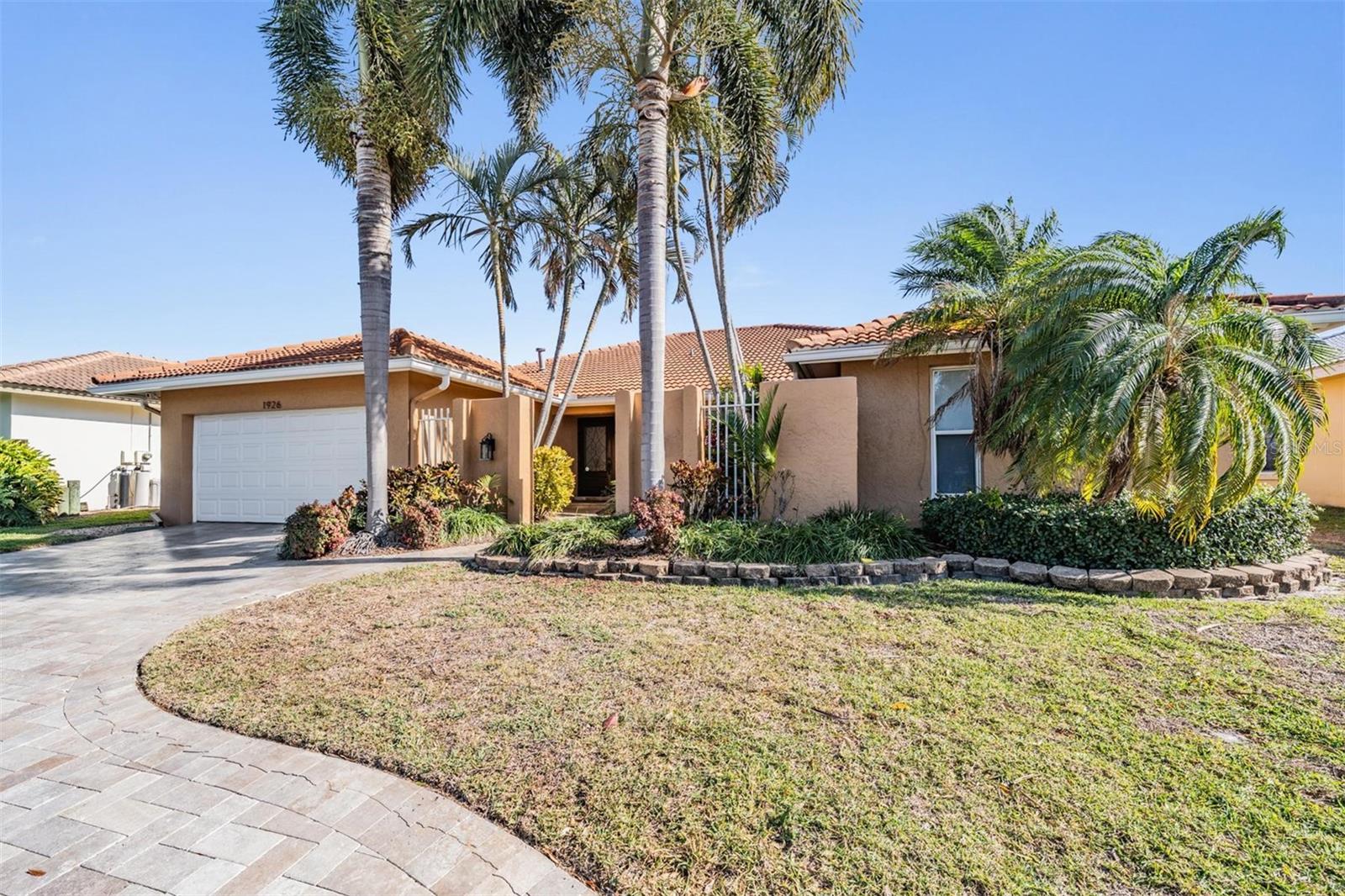 VENETIAN ISLES - Residential