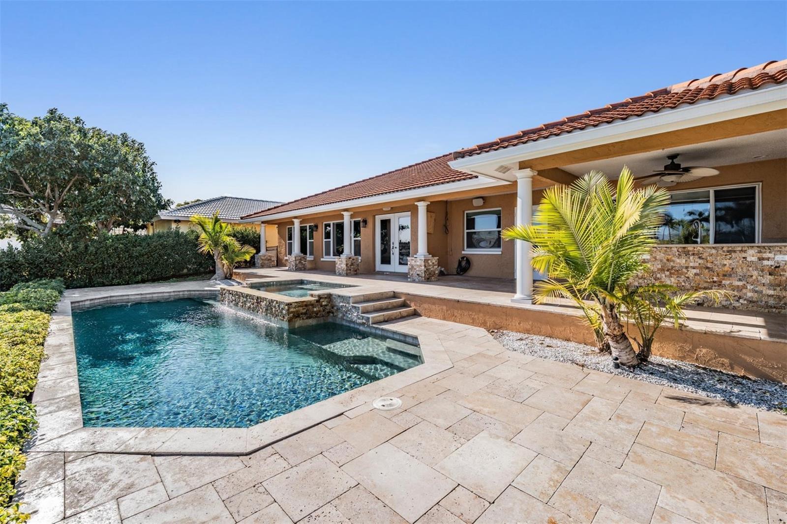 VENETIAN ISLES - Residential