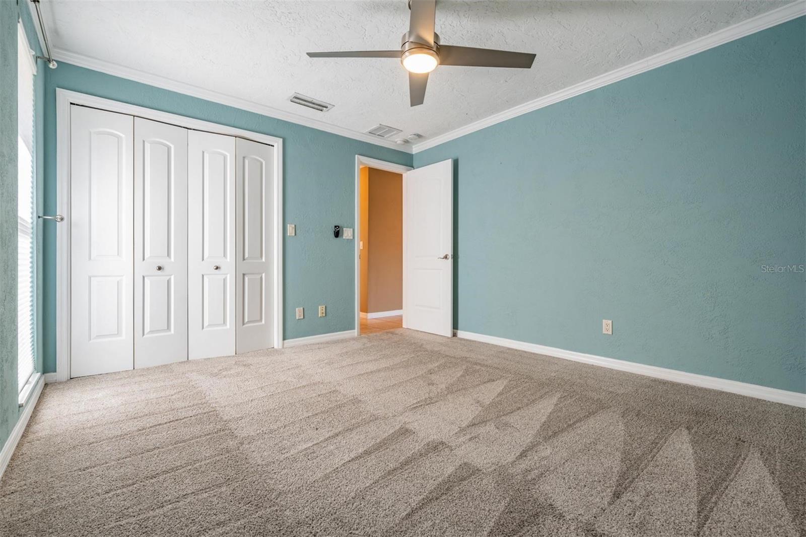 VENETIAN ISLES - Residential