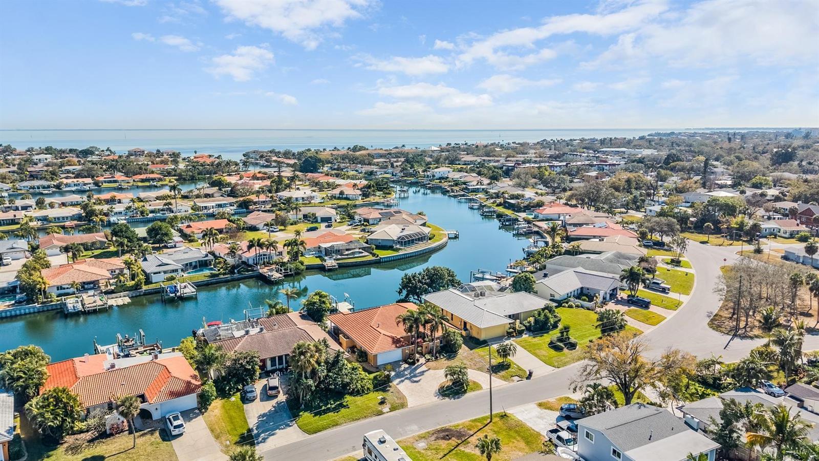 VENETIAN ISLES - Residential