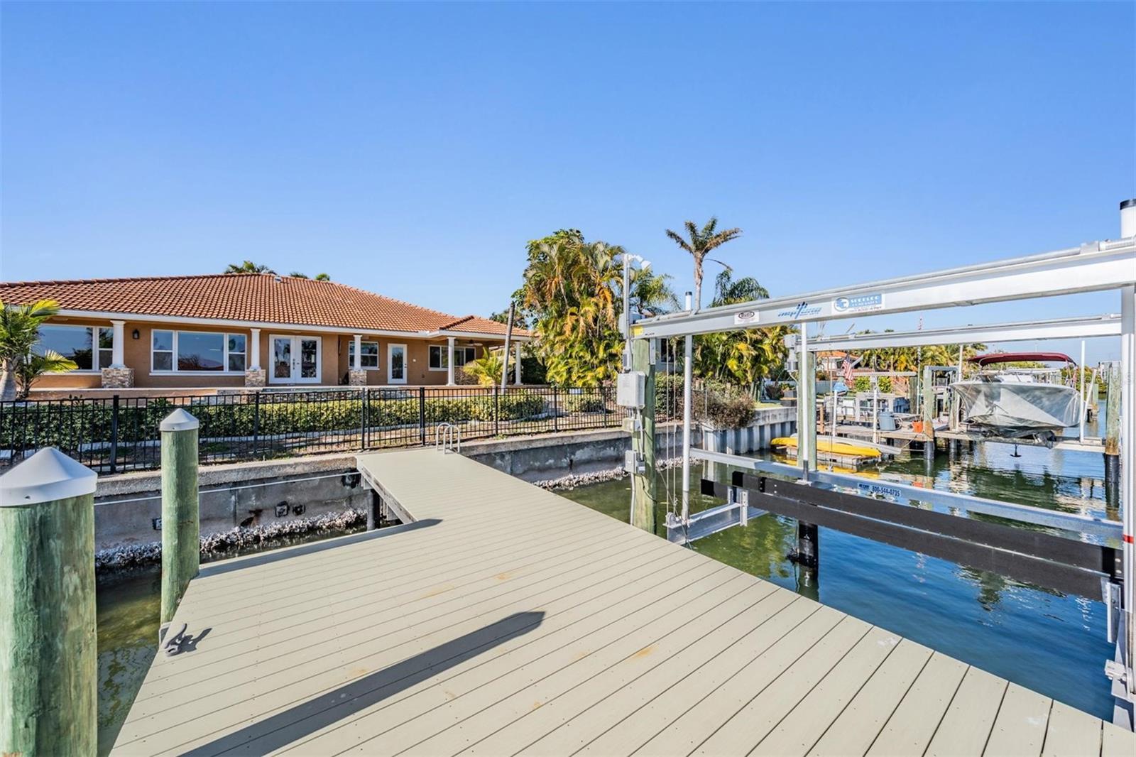 VENETIAN ISLES - Residential