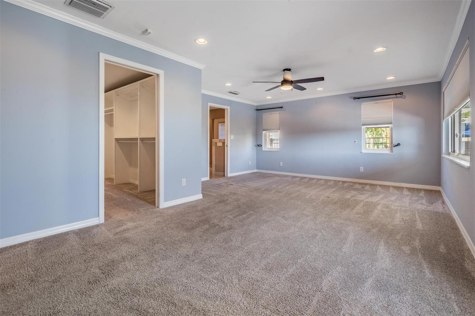 VENETIAN ISLES - Residential