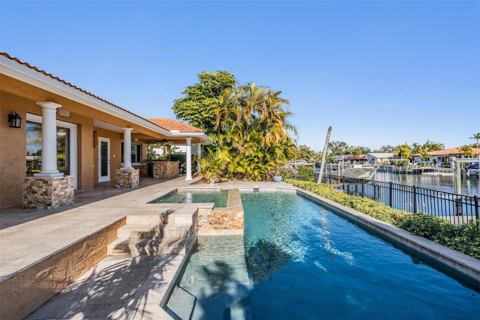 VENETIAN ISLES - Residential