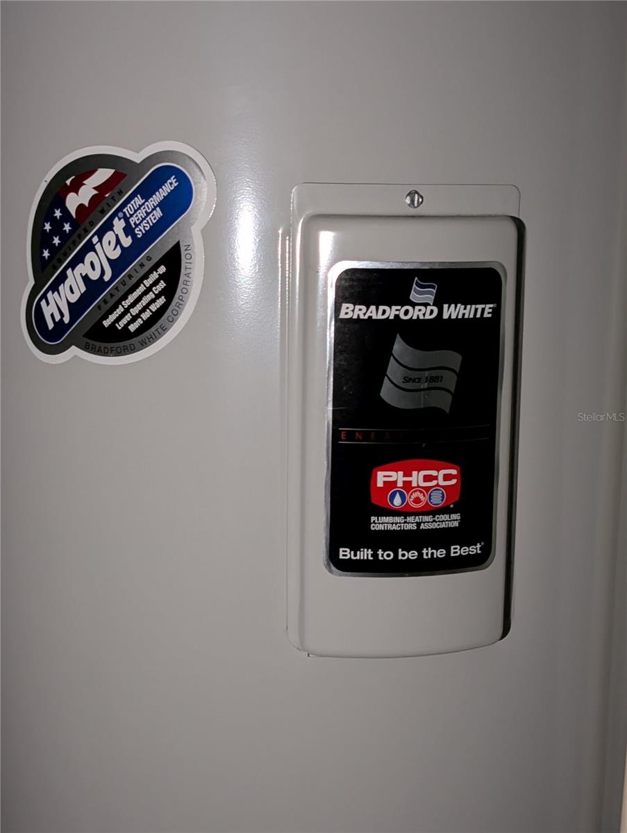 LAKE BYRD VILLAGE - Residential