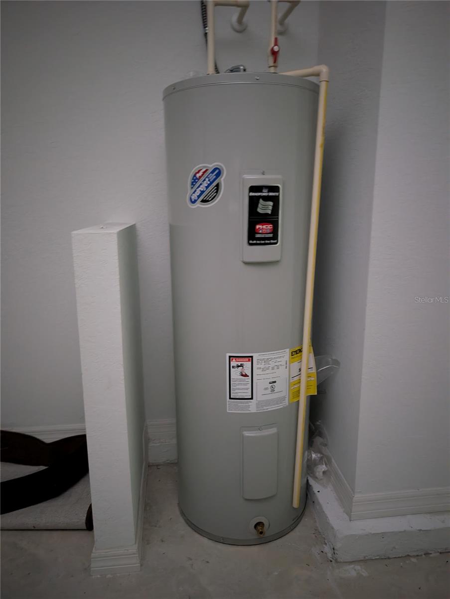 LAKE BYRD VILLAGE - Residential