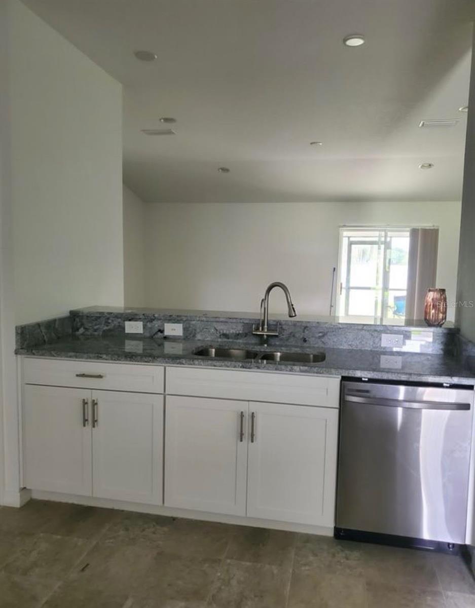 LAKE BYRD VILLAGE - Residential