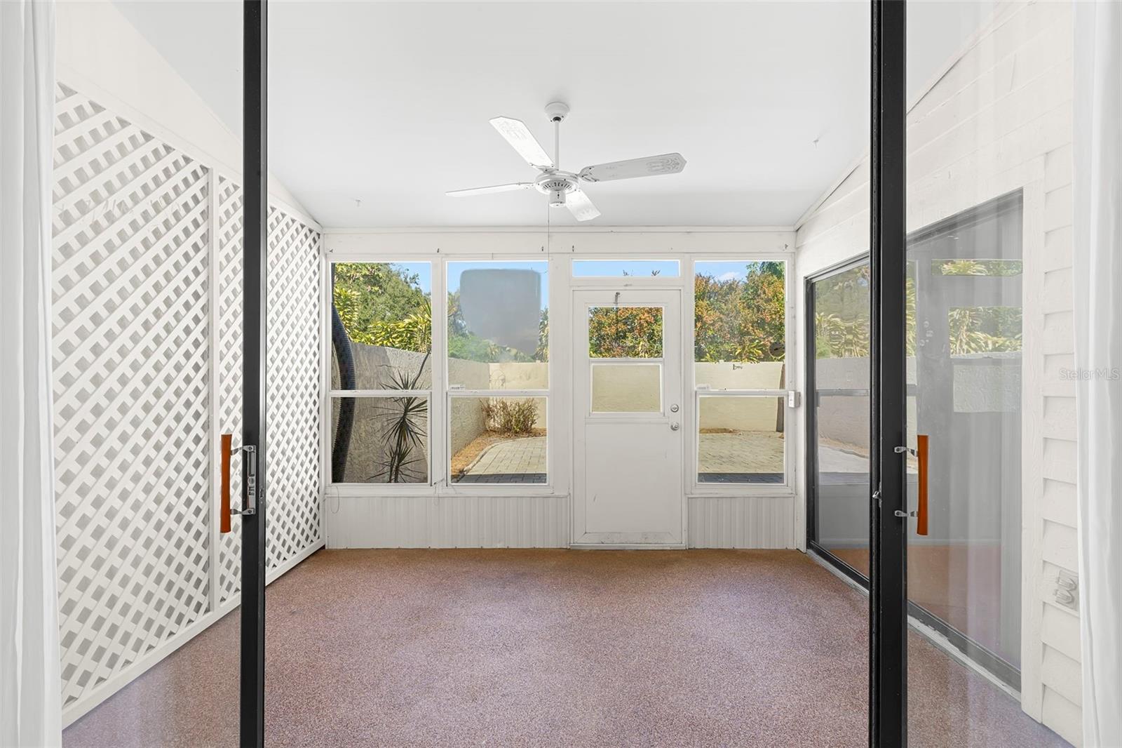 FORTY THREE WEST OAKS - Residential