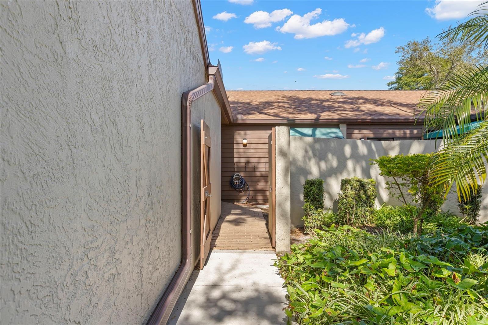 4425 PARK LAKE TERRACE N