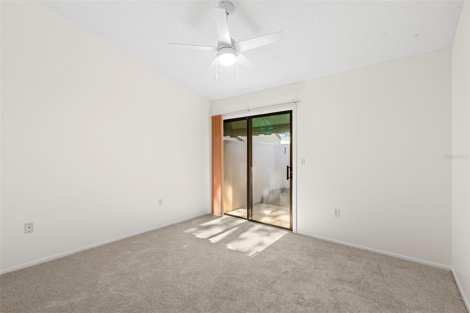 FORTY THREE WEST OAKS - Residential