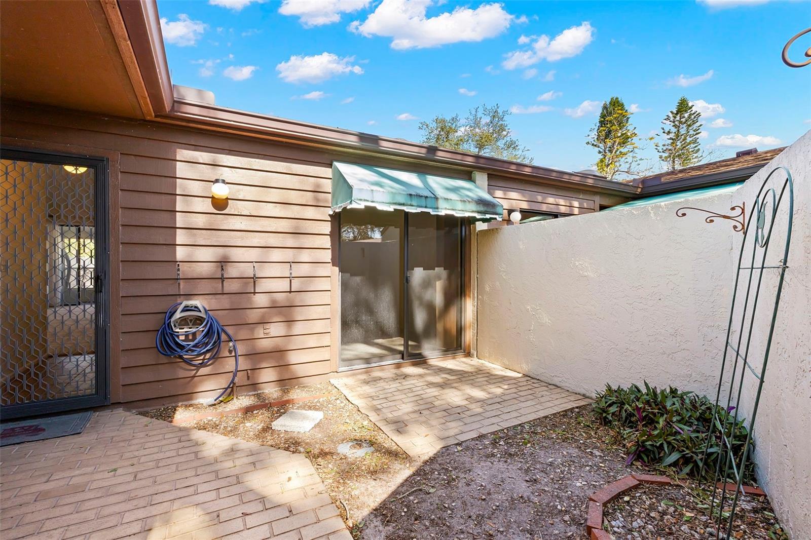 4425 PARK LAKE TERRACE N