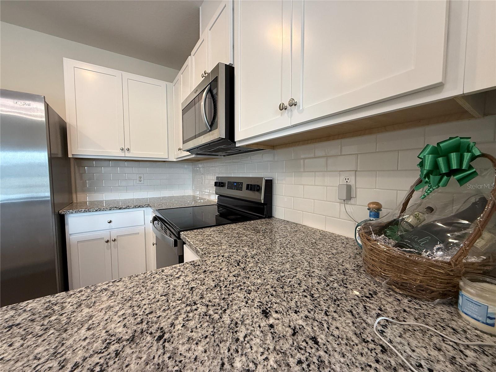 DANBURY/RIDGEWOOD LAKES - Residential Lease