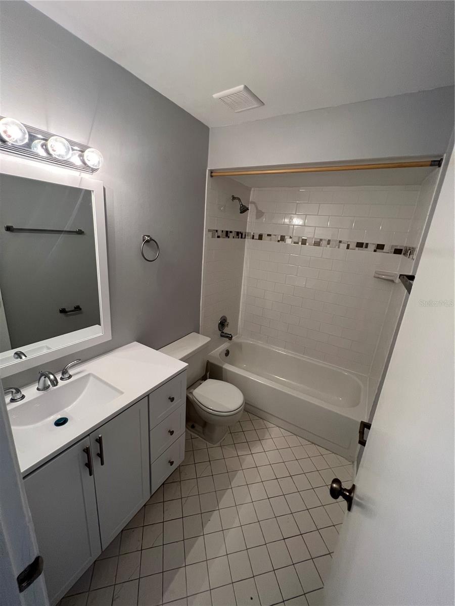 ALHAMBRA COURTS CONDO - Residential Lease