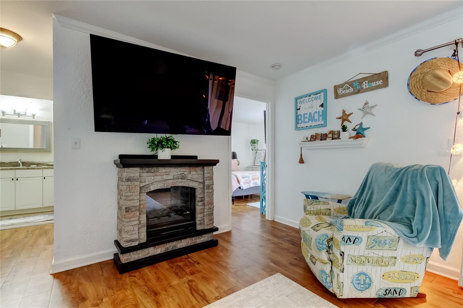 BELLA VISTA ON LAKE - Residential Lease