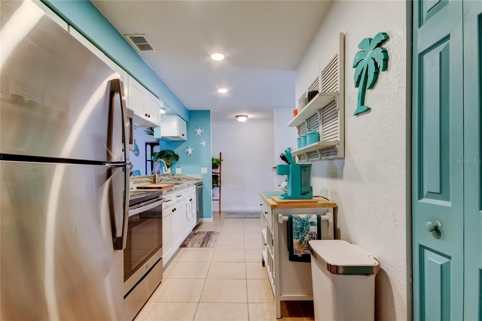 BELLA VISTA ON LAKE - Residential Lease