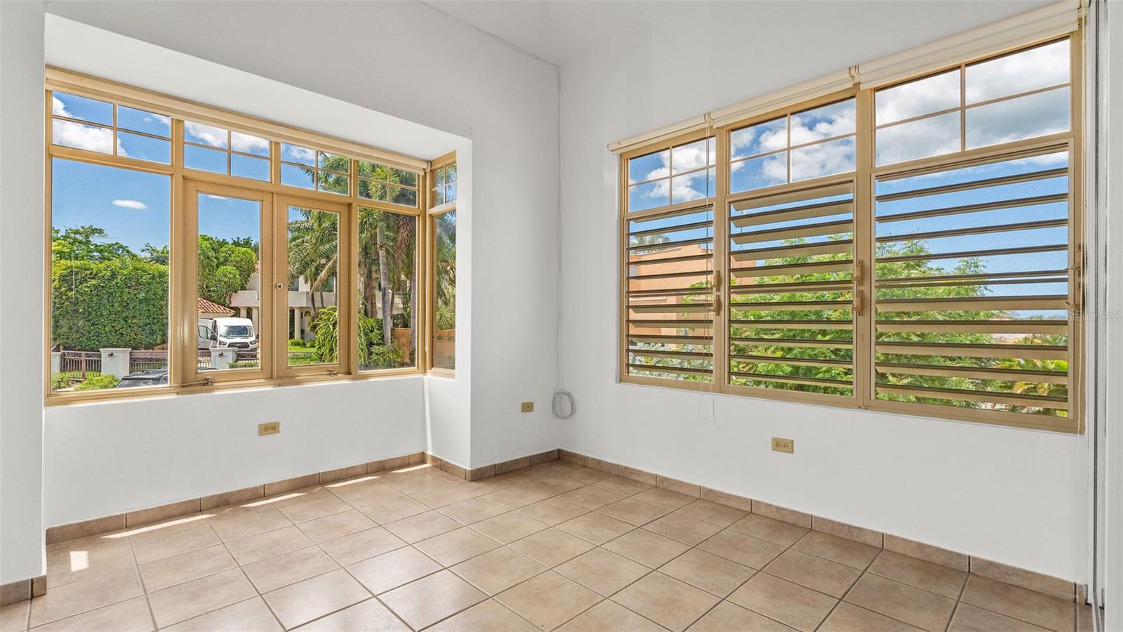 QUINTAS DEL DEPORTIVO, CLUB DEPORTIVO DEL OSTE - Residential