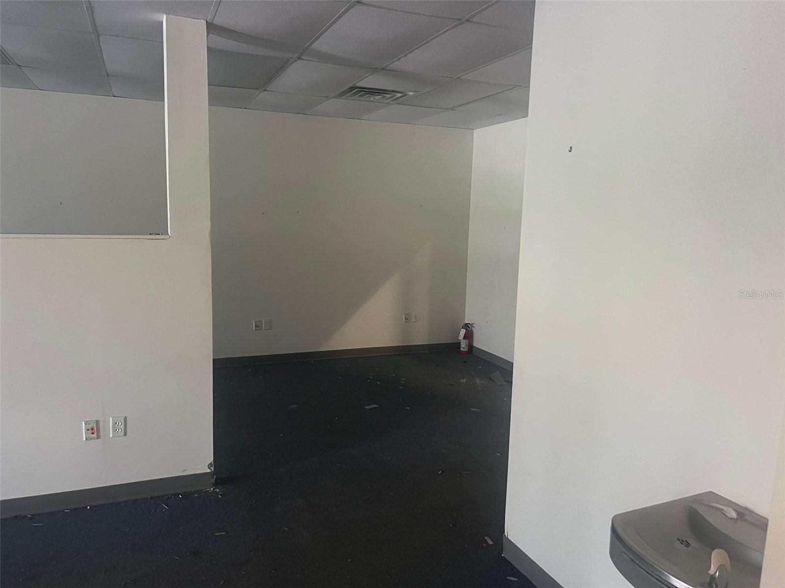 HAMILTON PARK - Commercial Lease