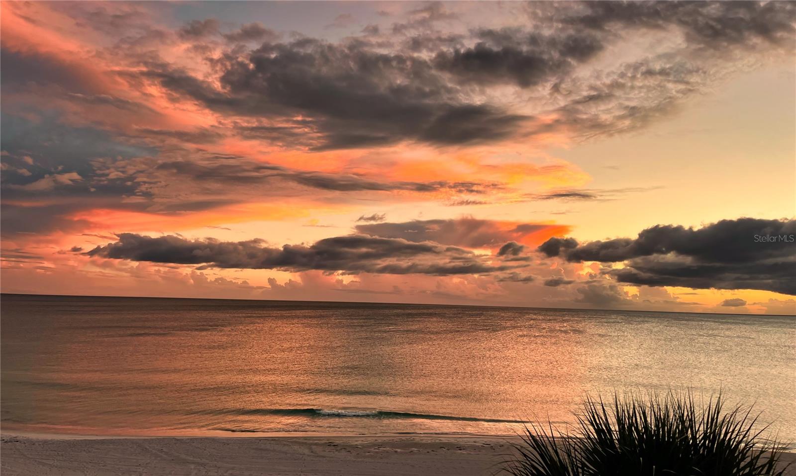 PRIVATEER SOUTH - Residential