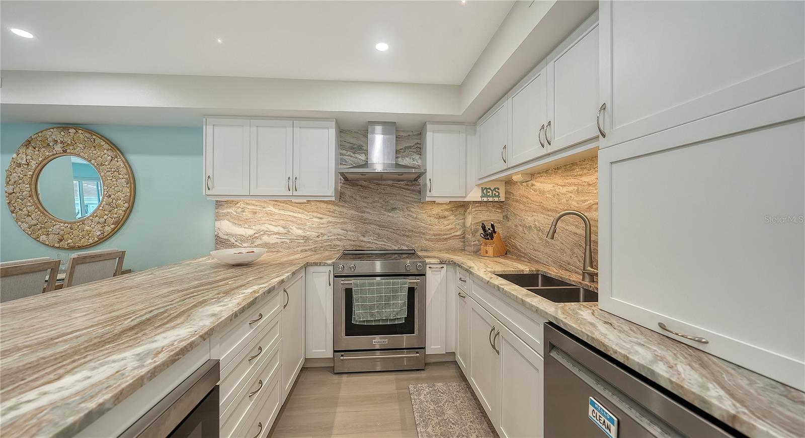 1000 LONGBOAT CLUB ROAD 402