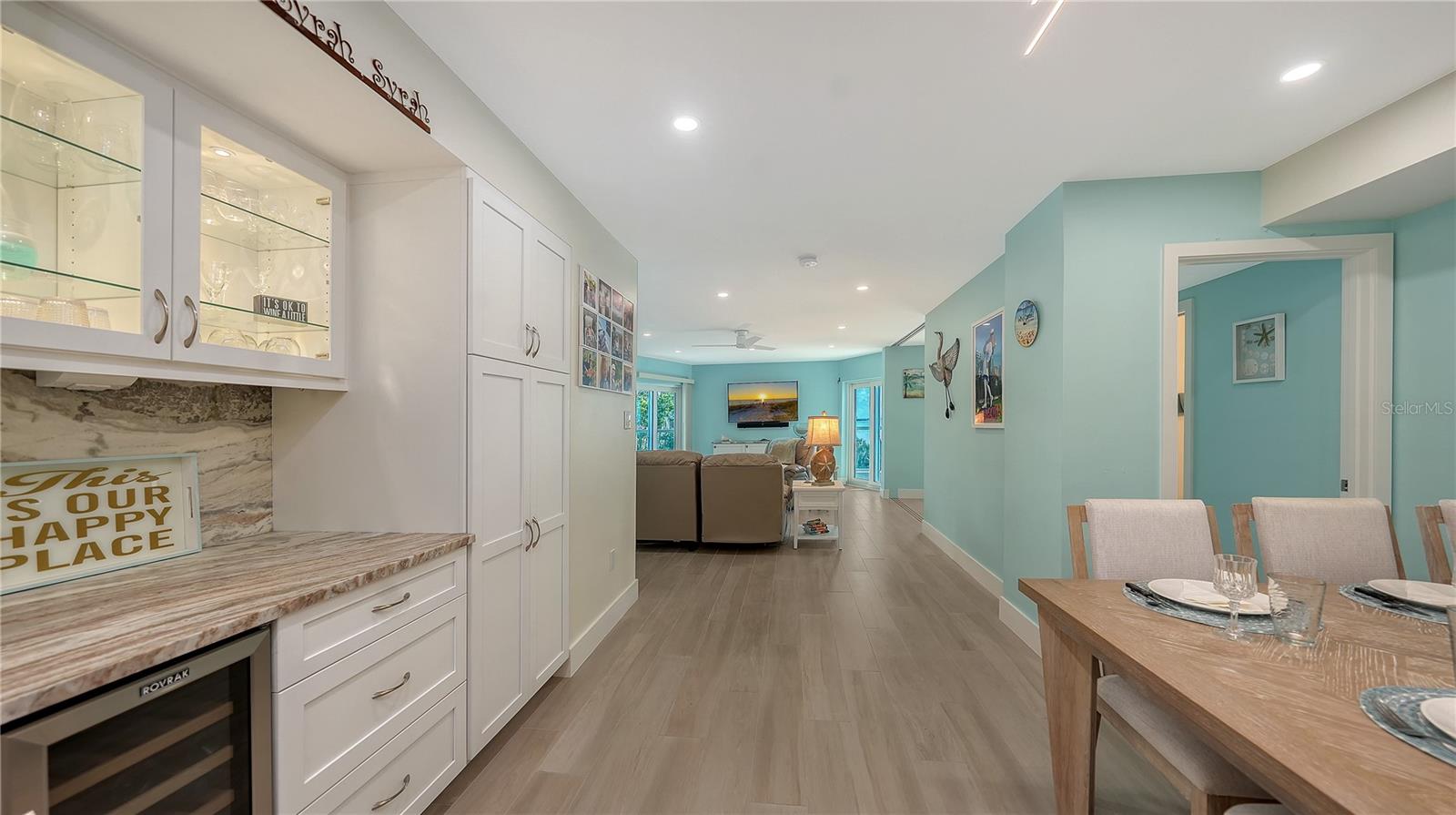 PRIVATEER SOUTH - Residential