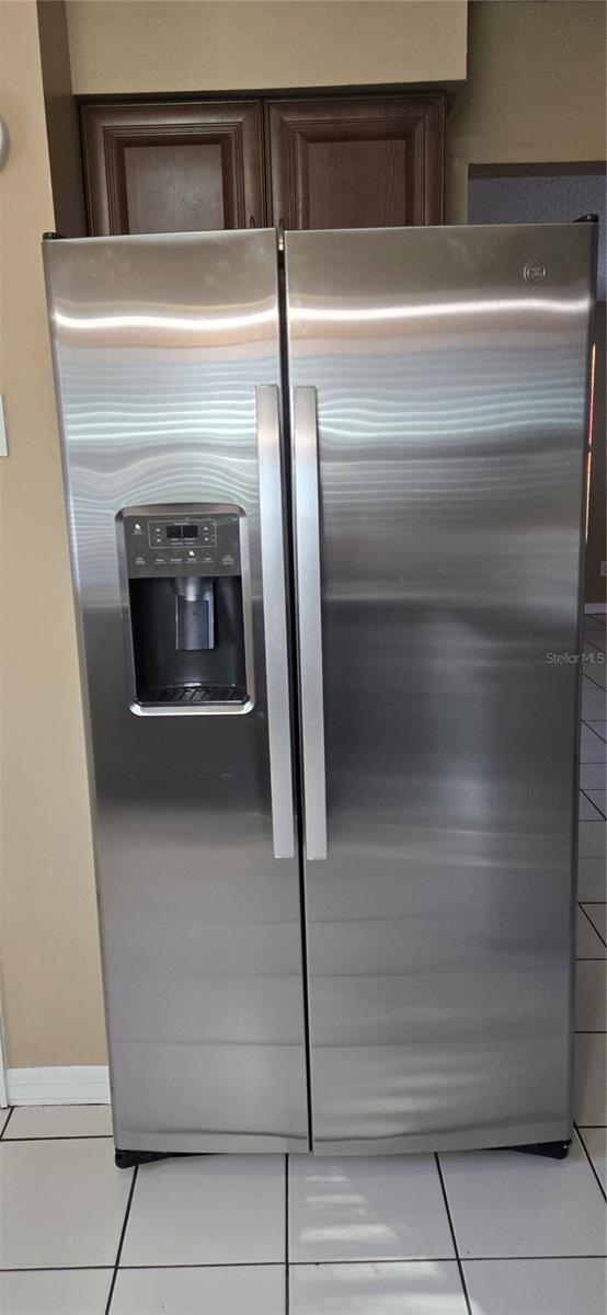 ACREAGE & UNREC - Residential Lease