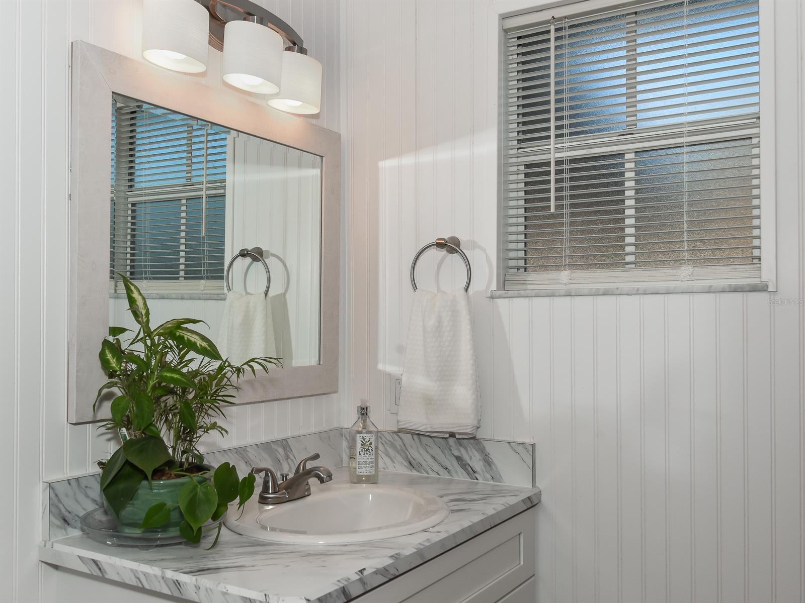 Florida Shores 01 - Residential