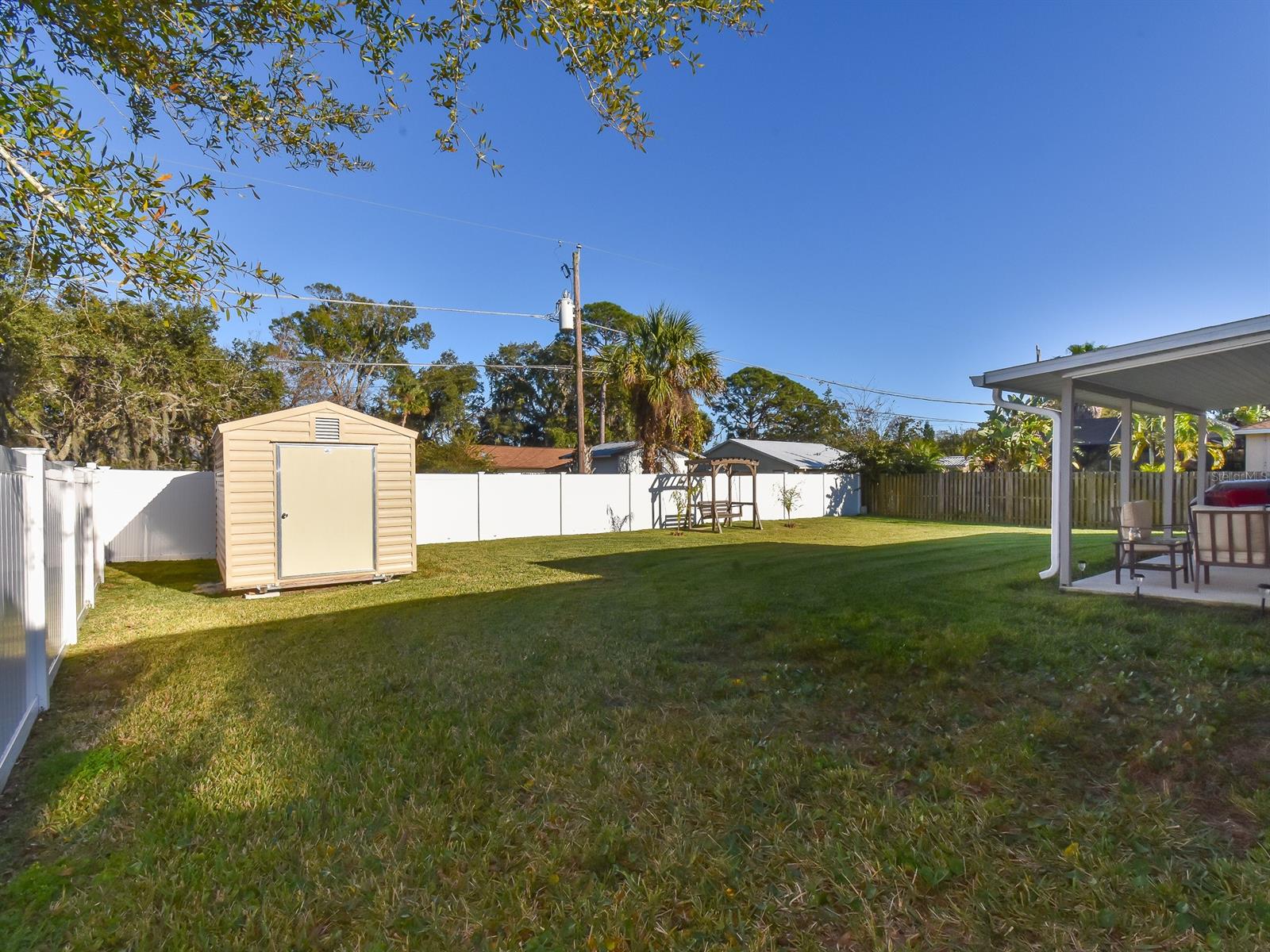 Florida Shores 01 - Residential